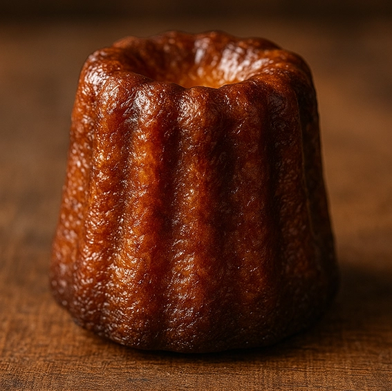 Cannelé maison à la robe caramélisée et au cœur fondant – Chez Mamie Suz’