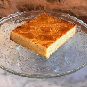 Gâteau breton maison vendu au poids, doré et fondant – Chez Mamie Suz’