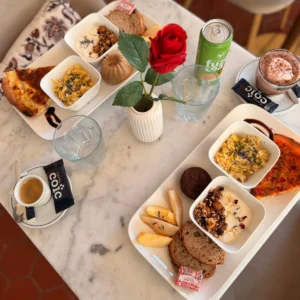 Menu Suzanne à partager avec sélection sucrée et salée – Chez Mamie Suz’